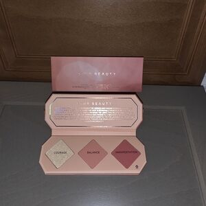 Crystal Charged Cheek Palette Amber